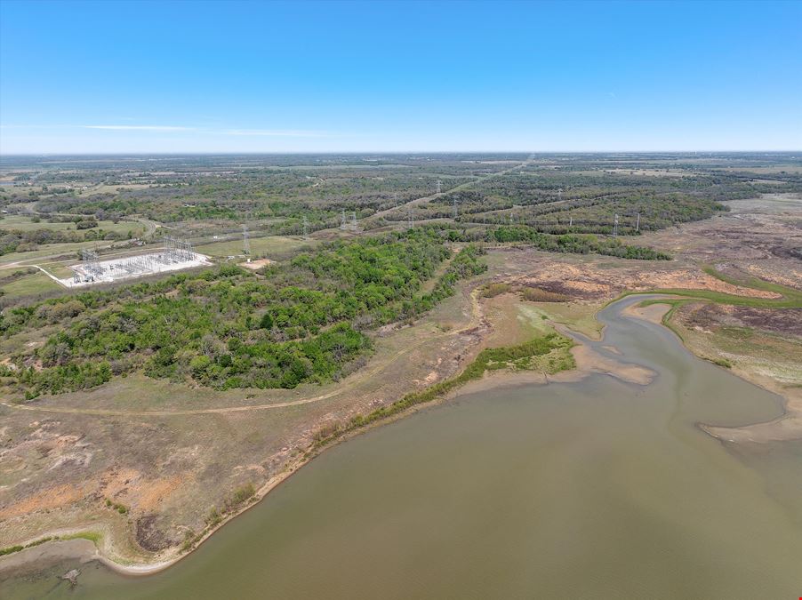 800 W Lake Creek Rd