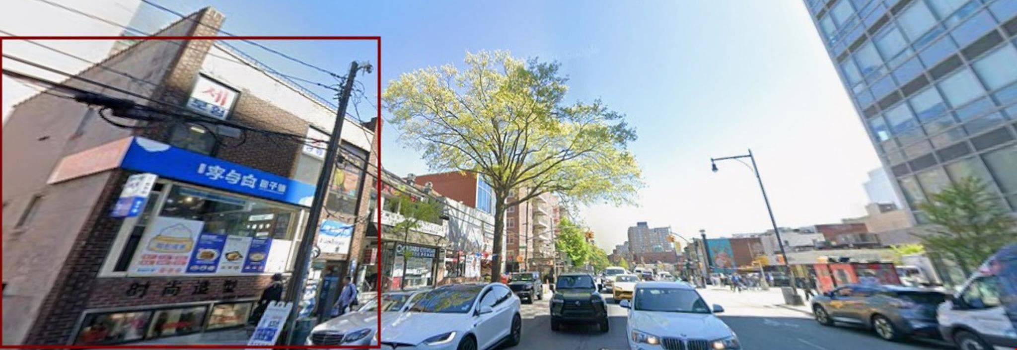Walk Up Second Floor Medical Office Retail Store 850 Square Feet Downtown Flushing!