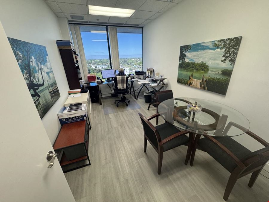 1654 SF Suite 602 Professional and Medical Office Space