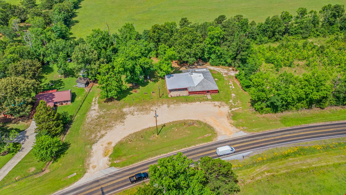 High-Exposure Commercial Property in Cleveland, Texas