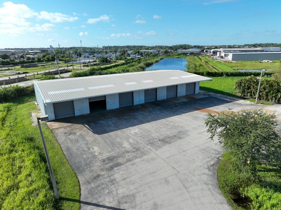 Industrial Warehouse Facility For Sale or Lease!