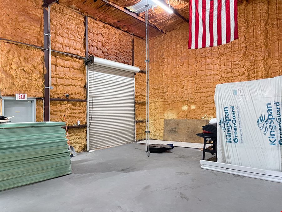 Renovated Office/Warehouse Suite Near Airline Hwy