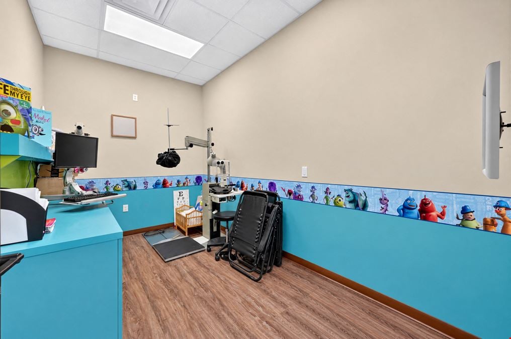 Medical/Office/Retail Space for Sale at 5412 Boat Club | 6333 N Hill in Fort Worth, TX