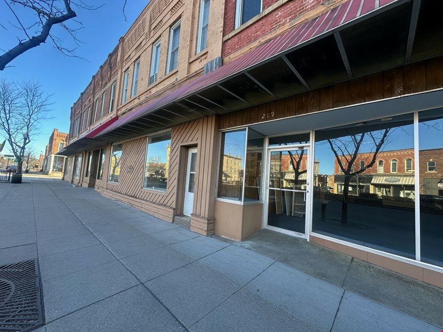 201 S Minnesota Ave. St. Peter Retail