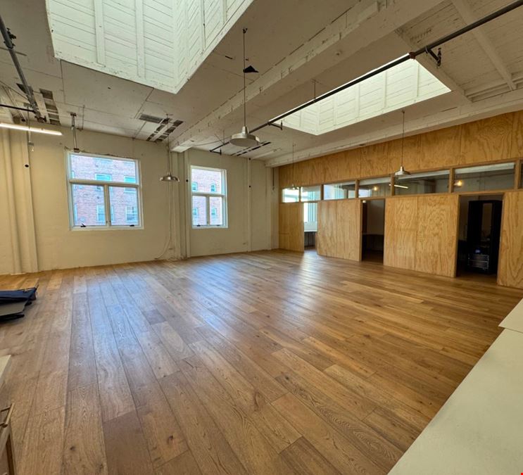 2500 W 7th St