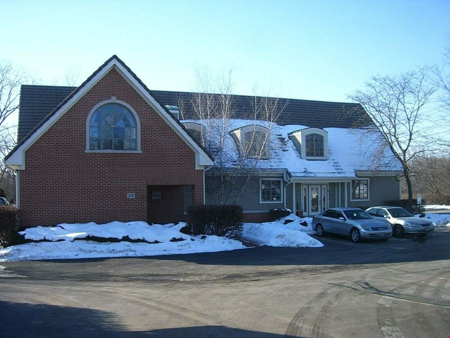 201 E Dundee Rd