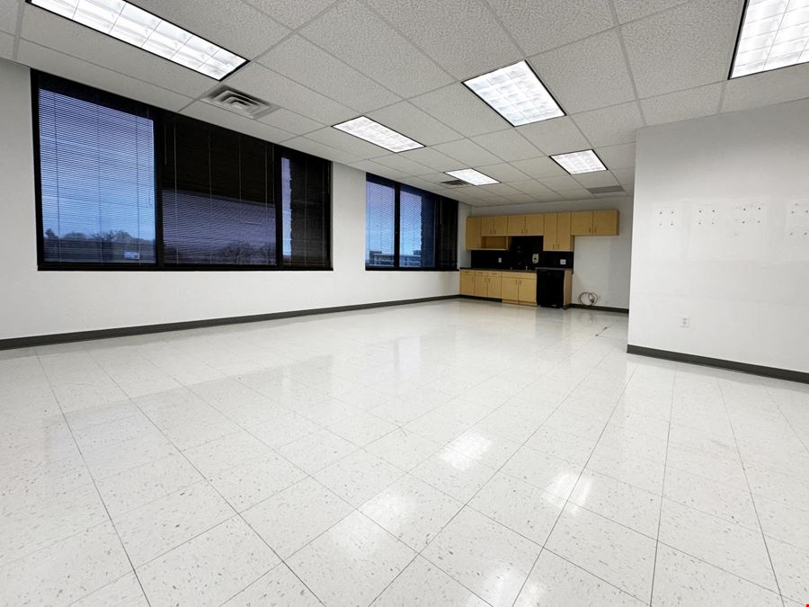 Two Robinson Plaza