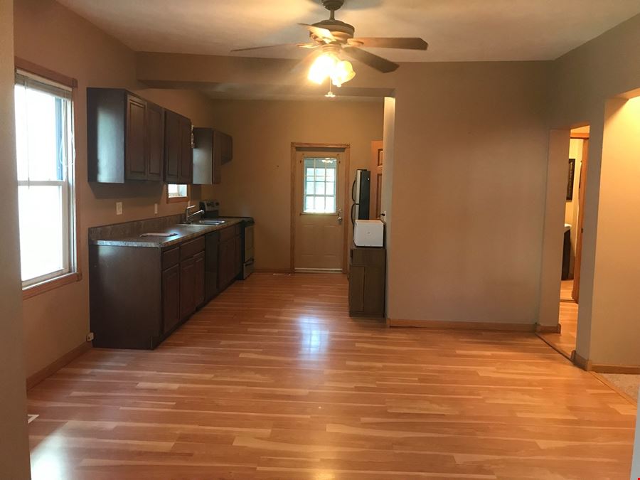 717 W 16th St, Sioux Falls, SD