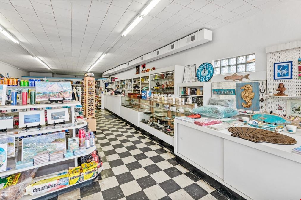 809 & 813 Montauk Hwy