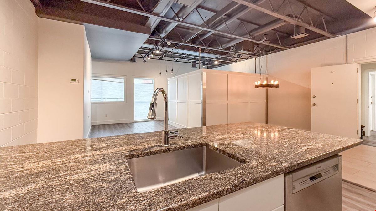 Flexible 2nd floor commercial space totalling 763 SF on St. Paul Street in Kelowna’s downtown core.