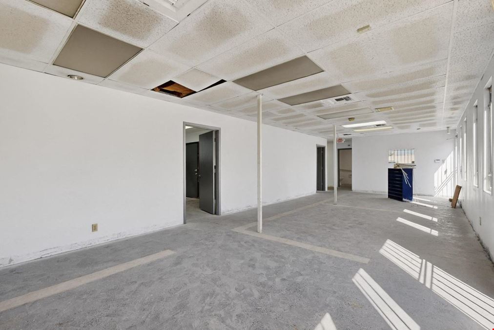 PREMIER MULTI TENANT INDUSTRIAL COMPLEX