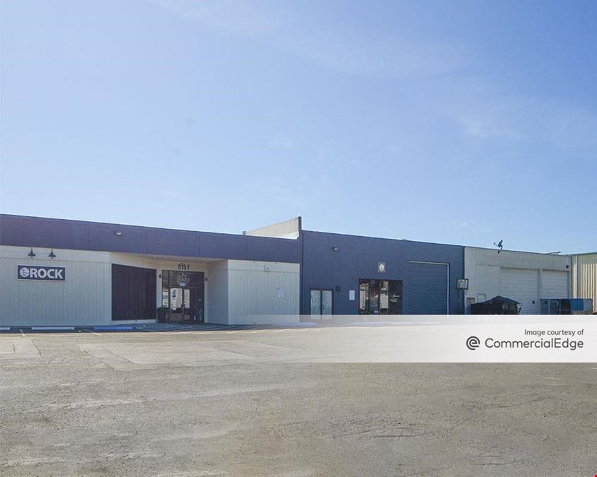 Piner Business Center