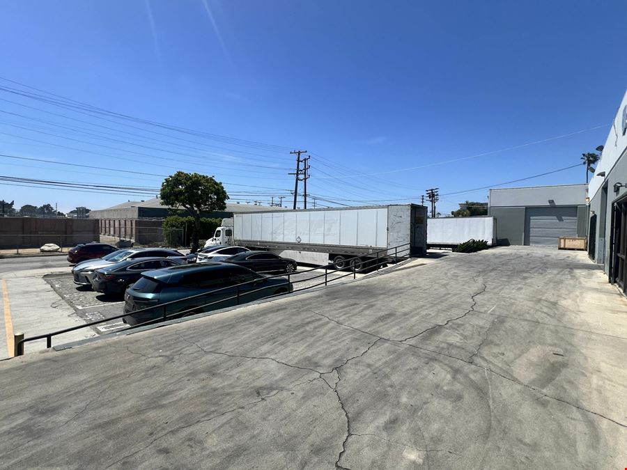 8350 Isis Avenue