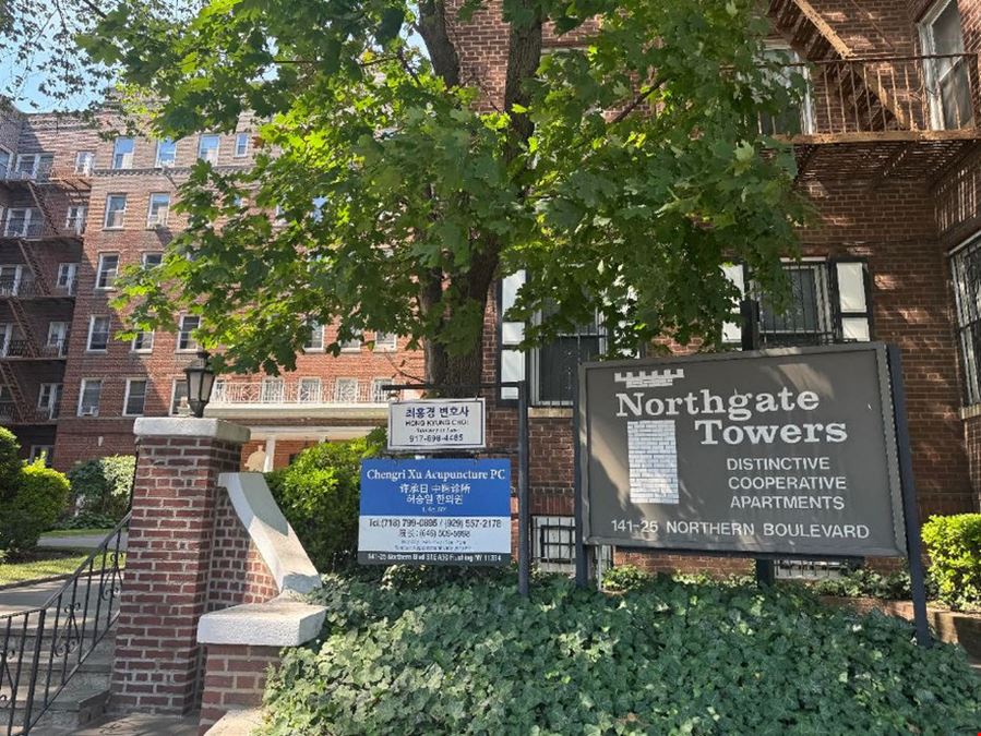 14125 northern blvd