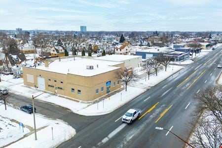 Preview of Industrial space for Sale at 2025 Eureka Rd