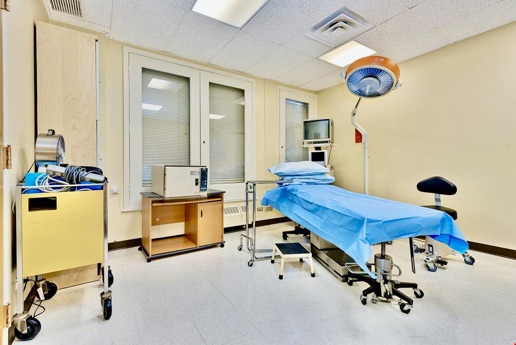 111 N Wabash Ave, Unit 1210, Chicago, IL
