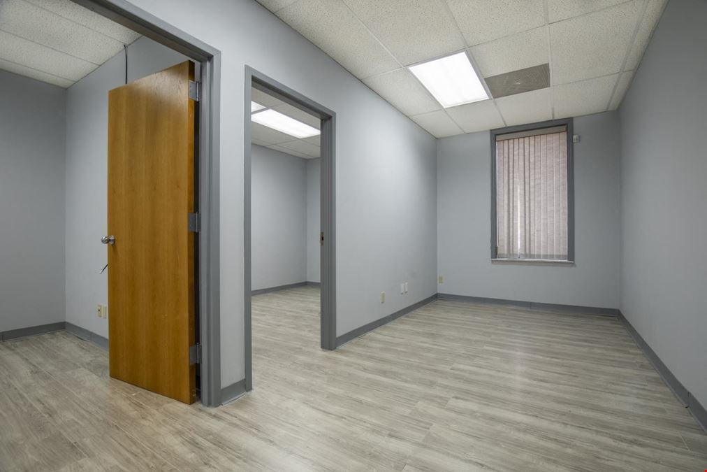 Turn-Key Lindell Office Suite