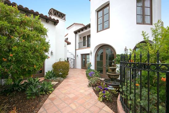 Nine3One - San Clemente Workspace