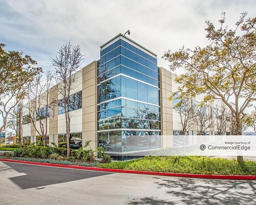 The Campus at Sorrento Gateway - 5010 Wateridge Vista Drive