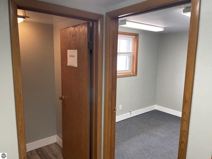 112 John Street, Lake City, MI, 49651
