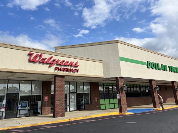 Preview of Retail space for Rent at 400-432 N Craft Hwy