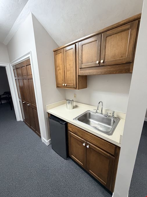 1415 Piedmont Dr E. Suite 5