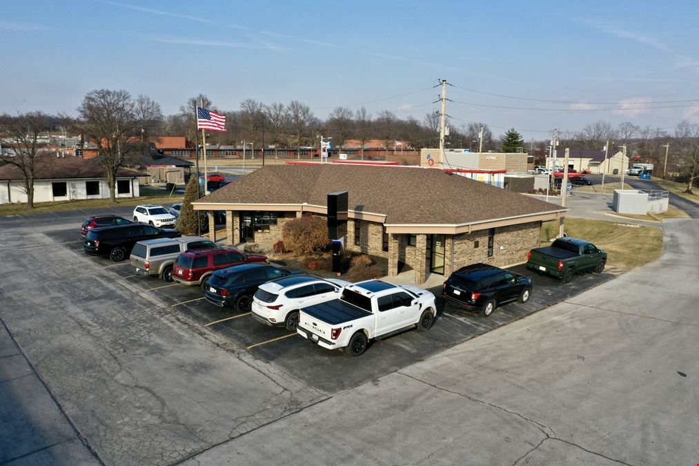 1,910 SF Medical Office Building for Lease in Ozark