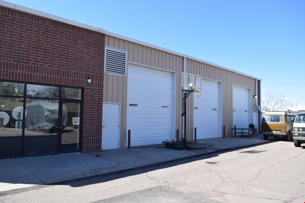 7,084 SF warehouse condo w/ secure parking/yard