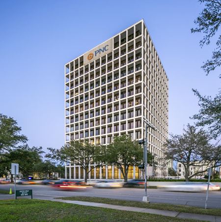 Preview of commercial space at 2001 Kirby Drive