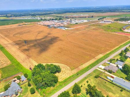 Preview of VacantLand space for Sale at 315 W. Center Road @ S. Main Street