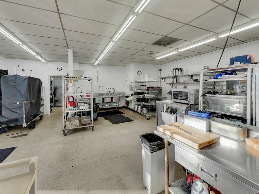 3415 Glenmore Ave Cincinnati, OH