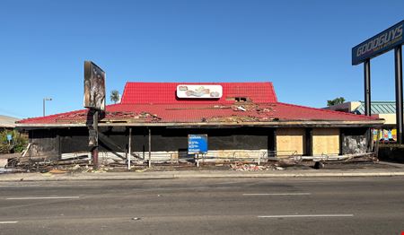 Preview of Retail space for Sale at 3851 N Blackstone Ave