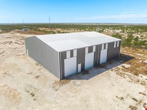 6,400 SF on 10 Acres: Service the Permian from Big Lake
