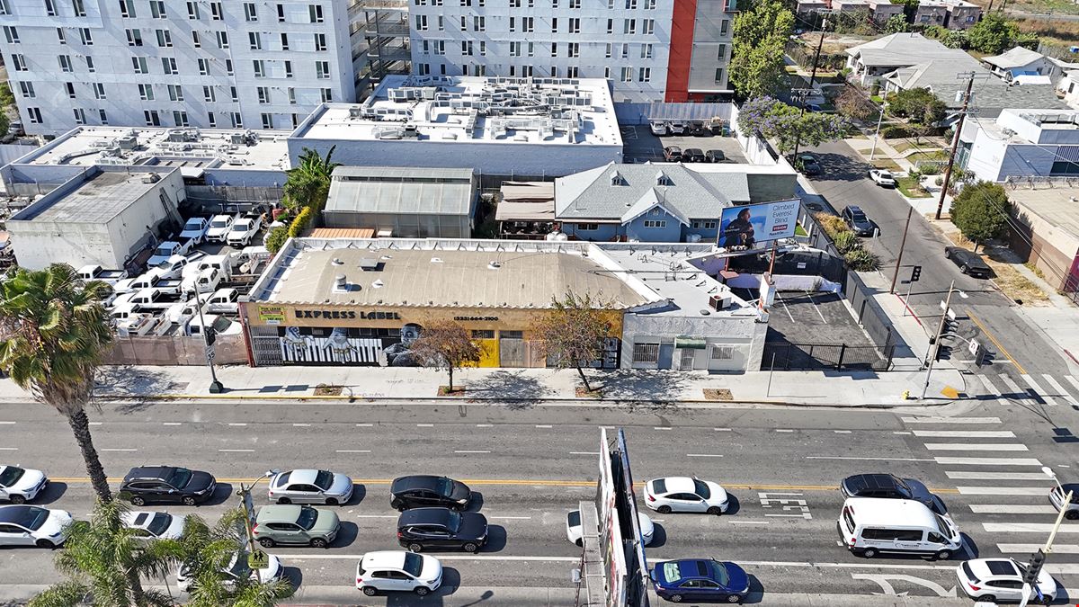Flex / Office / Industrial Single Tenant Bldg