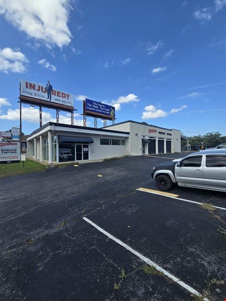 Preview of Retail space for Sale at 897 N Monroe St