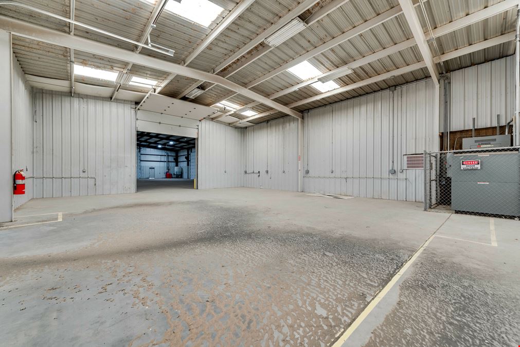 17,950 SF Industrial on 9 Acres
