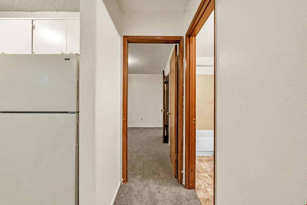 Rochelle Villa Apartments