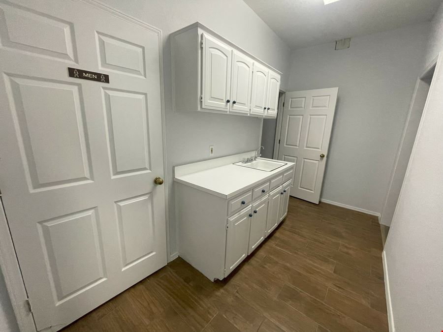 2700 S Western Suite 1400
