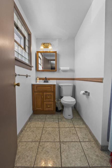 407 W St Joseph St
