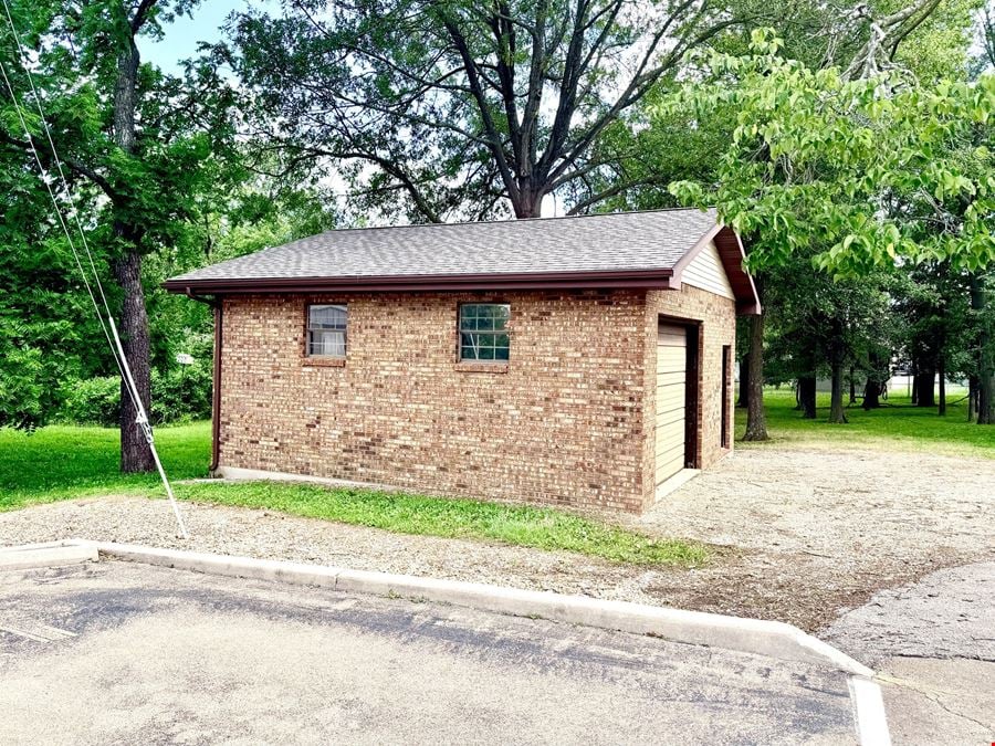 806 Progress Dr.