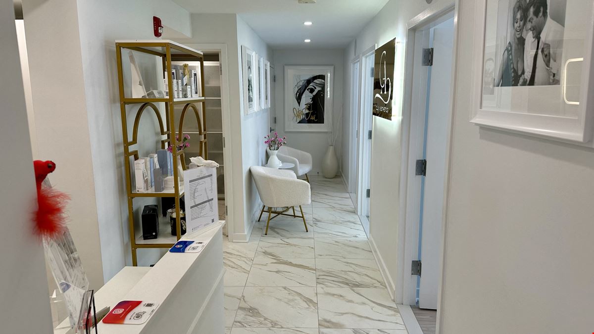 708 SF Office Condo Unit Offered at $299,999 in Fort Lee