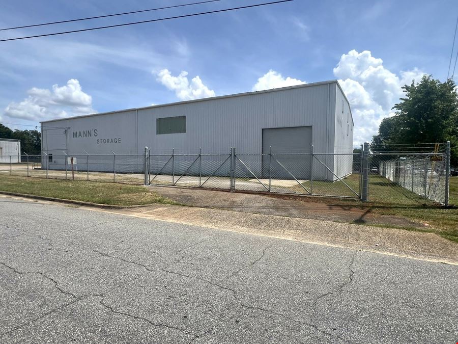 Albany Commercial Center