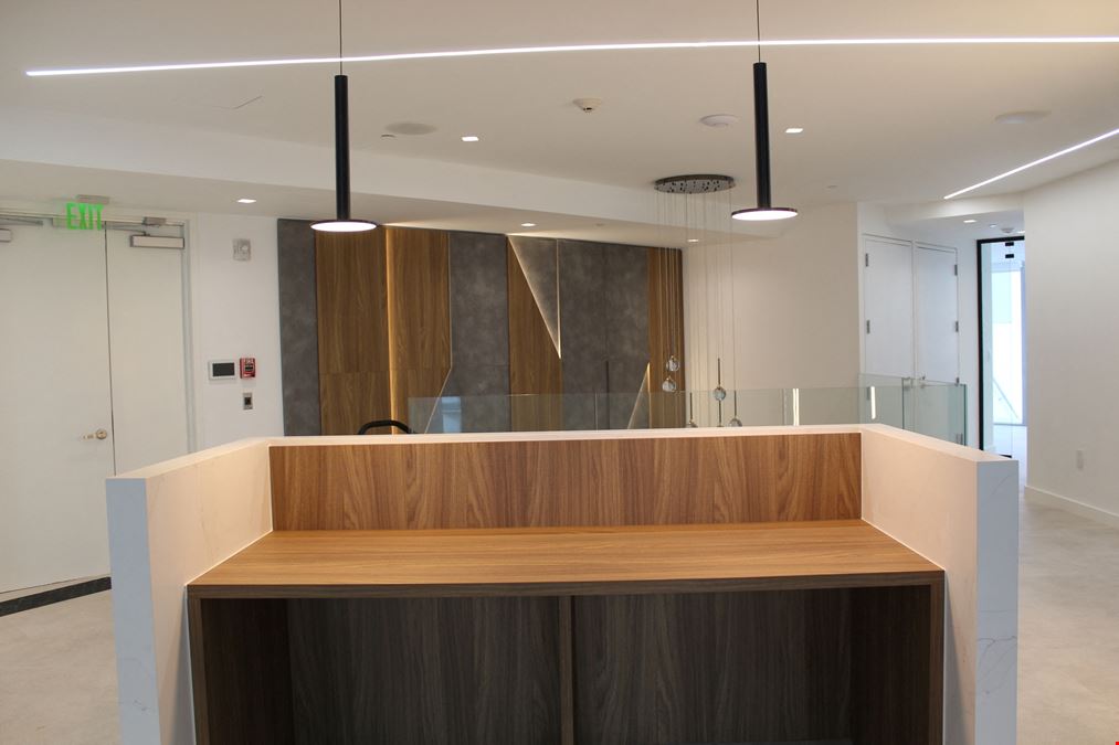 Luxury Office Condo I Brickell House