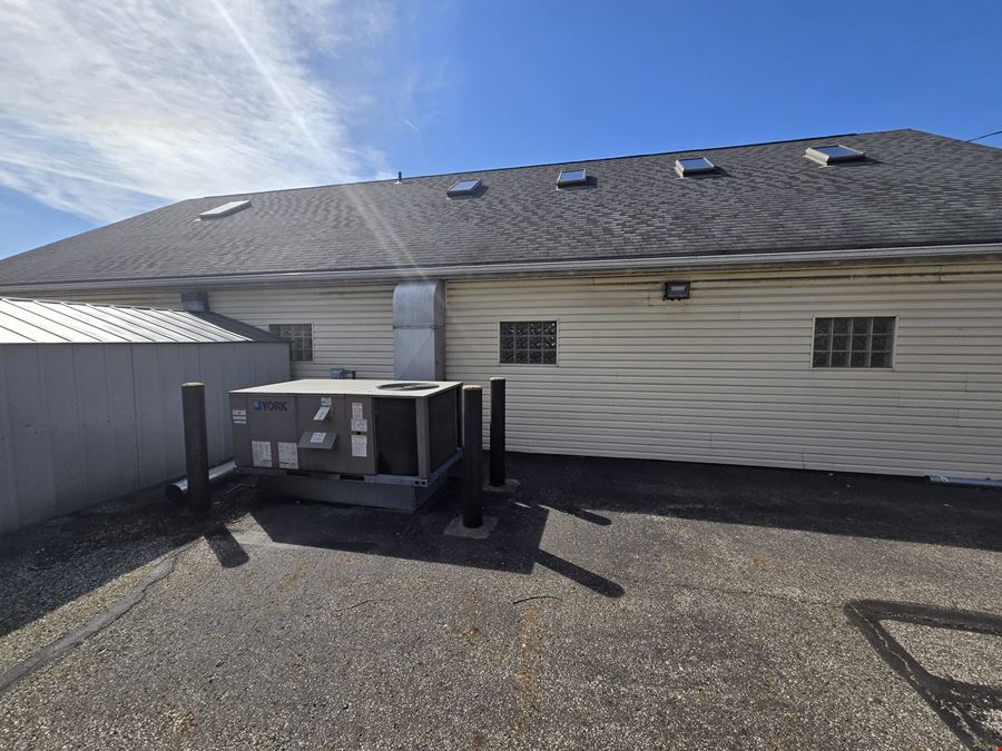 1471 Main Street