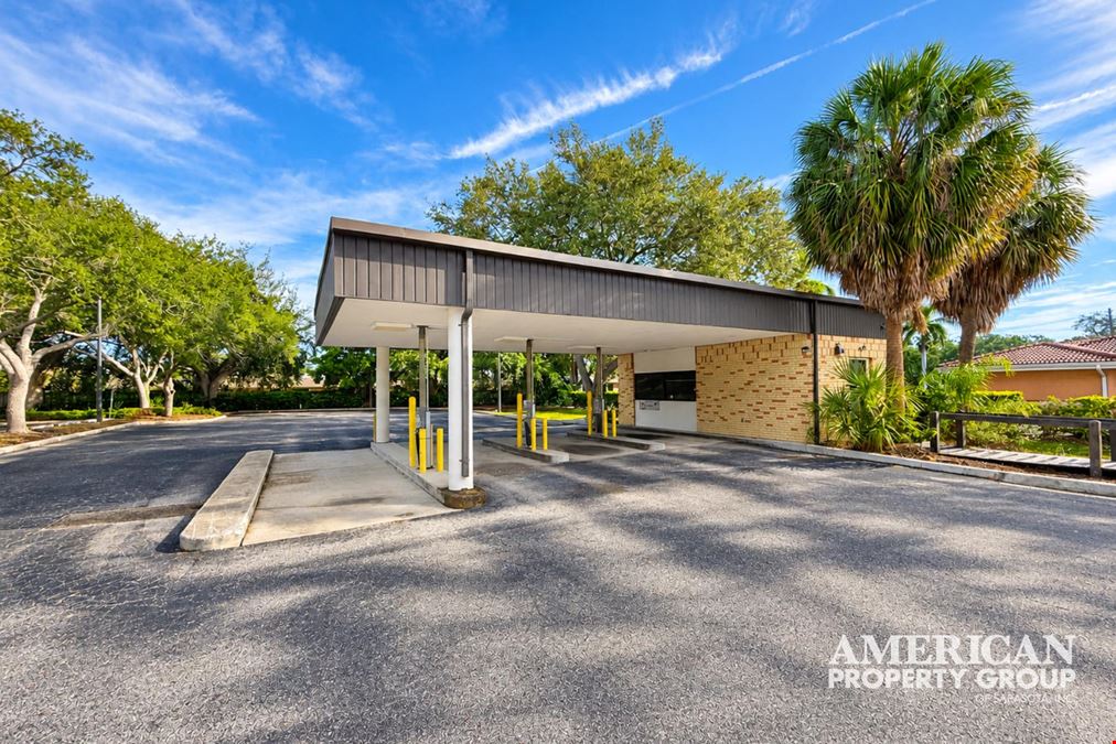 Former Bank / Professional Office w/ Exceptional Parking & Redevelopment Potential