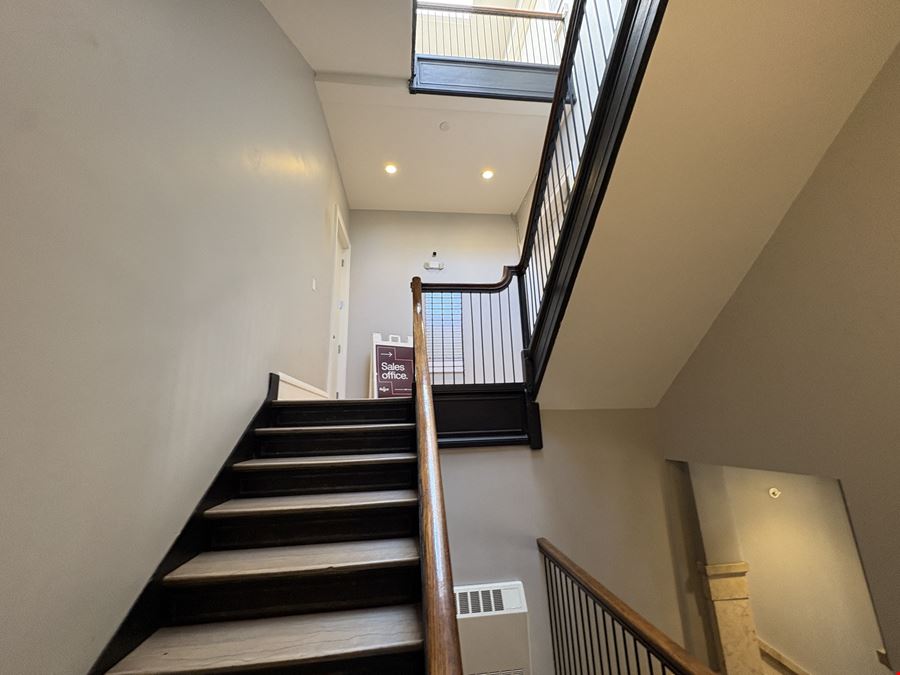 501 Building - LEASE