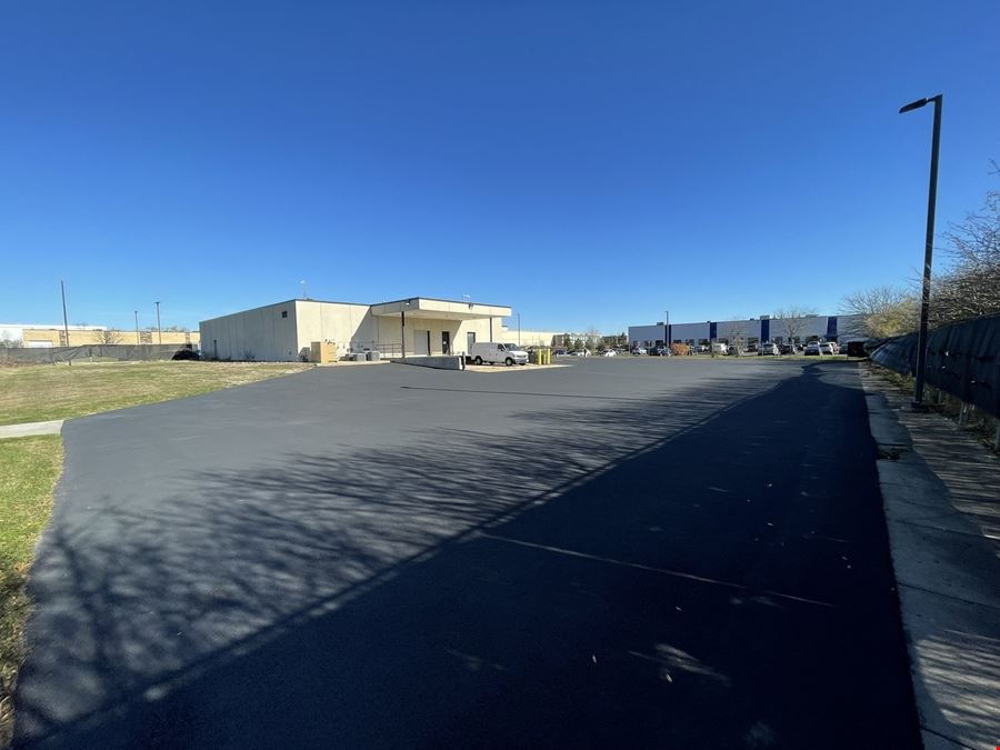 Freestanding Industrial Building on Large Lot