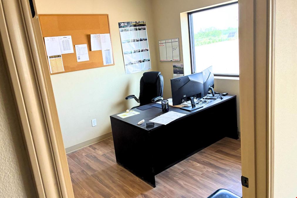 3,000± SF Industrial/Flex Space on 1.0± AC