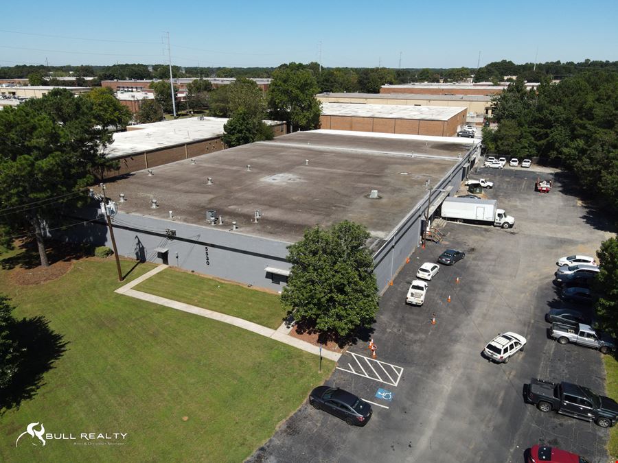±51,738 SF Industrial Office/Warehouse in Stone Mountain, GA