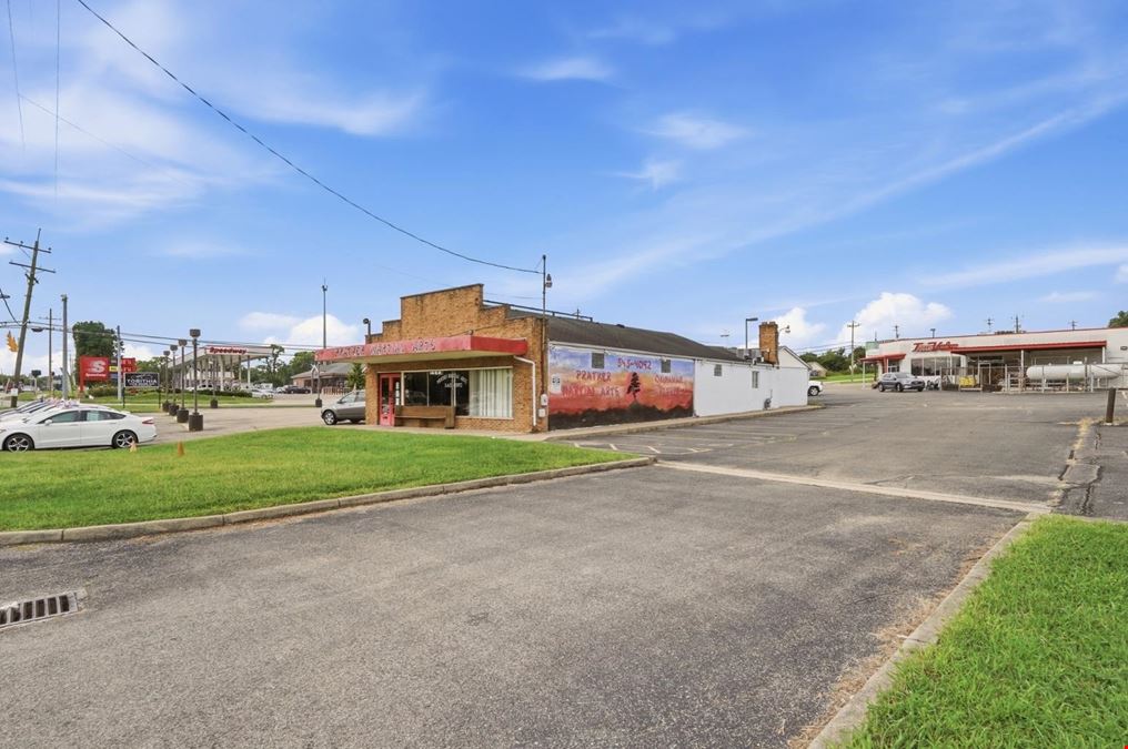 Two-Building Retail / Owner-User Opportunity - Hamilton Ave